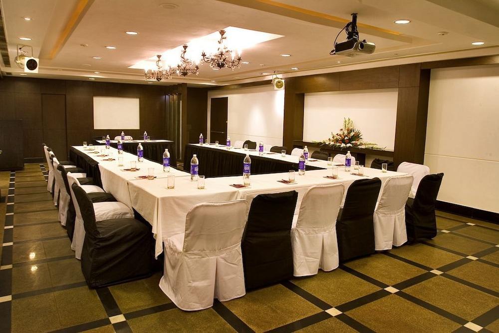 Hotel Broadway Delhi สิ่งอำนวยความสะดวก รูปภาพ