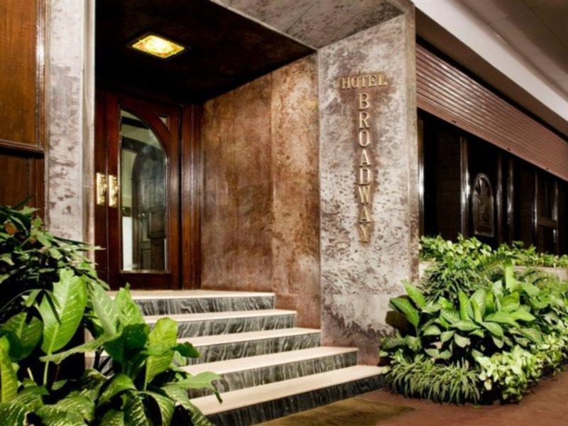 Hotel Broadway Delhi ภายนอก รูปภาพ